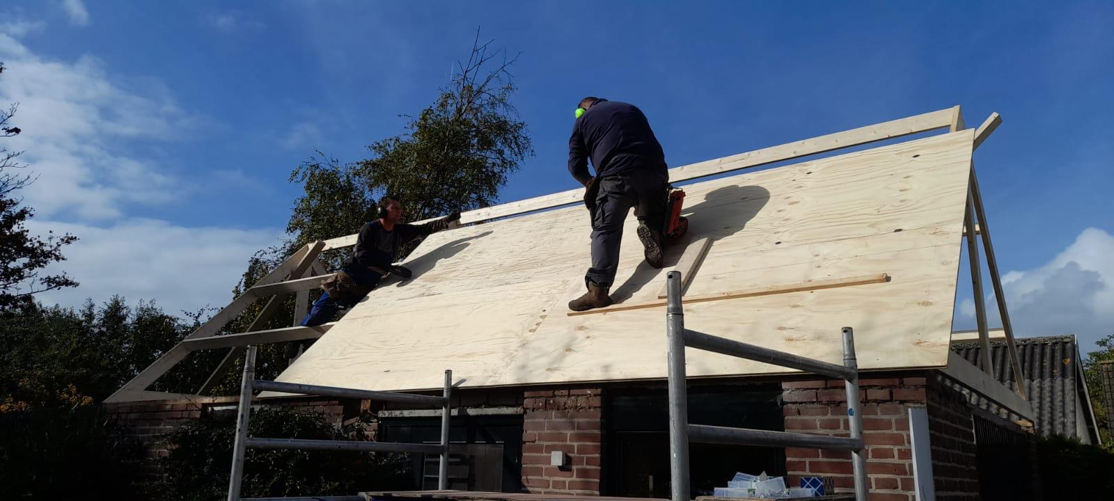 dakdekker Moerkapelle